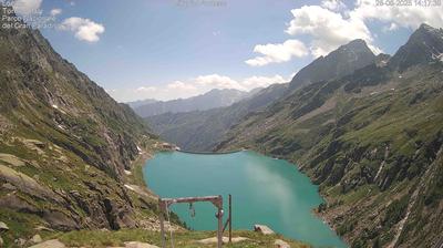 immagine della webcam nei dintorni di Pian della Mussa: webcam Noasca