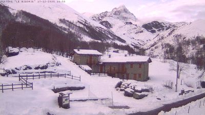 immagine della webcam nei dintorni di Acceglio: webcam Oncino