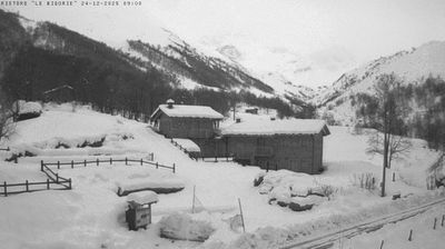 immagine della webcam nei dintorni di Pian Mune': webcam Oncino