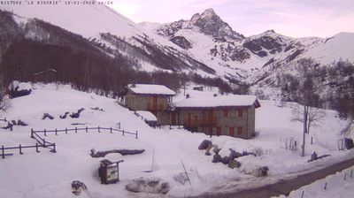 immagine della webcam nei dintorni di Rucas di Bagnolo: webcam Oncino