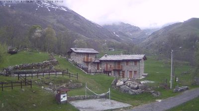 immagine della webcam nei dintorni di Paesana: webcam Oncino
