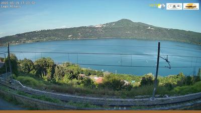 immagine della webcam nei dintorni di Roma Ripa: webcam Castel Gandolfo