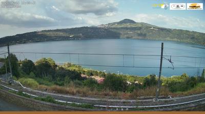 immagine della webcam nei dintorni di Rocca di Papa: webcam Castel Gandolfo