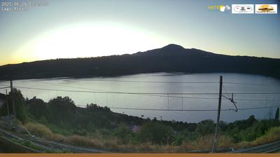 immagine della webcam nei dintorni di Roma Sallustiano: webcam Castel Gandolfo