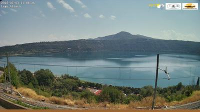 immagine della webcam nei dintorni di Roma Monti: webcam Castel Gandolfo