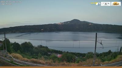 immagine della webcam nei dintorni di Tor Vergata: webcam Castel Gandolfo