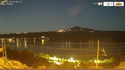 immagine della webcam nei dintorni di Pratica di Mare: webcam Castel Gandolfo