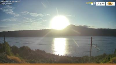 immagine della webcam nei dintorni di Lavinio: webcam Castel Gandolfo