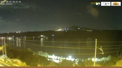 immagine della webcam nei dintorni di Roma Laurentino: webcam Castel Gandolfo
