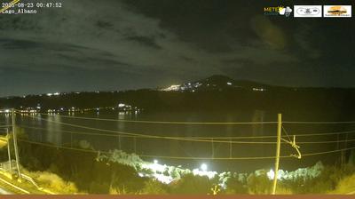 immagine della webcam nei dintorni di Anzio: webcam Castel Gandolfo