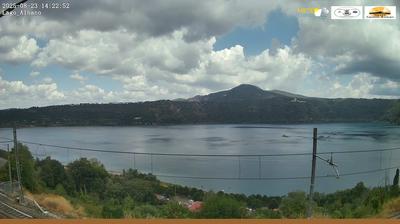 immagine della webcam nei dintorni di Tor Bella Monaca: webcam Castel Gandolfo