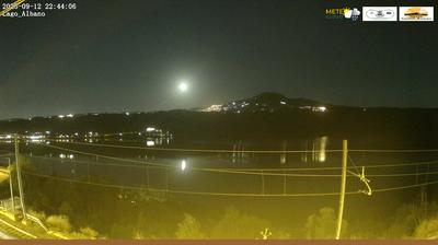 immagine della webcam nei dintorni di Torvaianica: webcam Castel Gandolfo