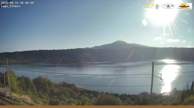 immagine della webcam nei dintorni di Rocca Priora: webcam Castel Gandolfo