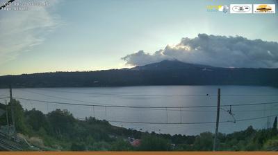 immagine della webcam nei dintorni di Roma Monte Sacro: webcam Castel Gandolfo