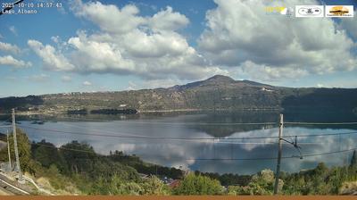 immagine della webcam nei dintorni di Roma Borgo: webcam Castel Gandolfo