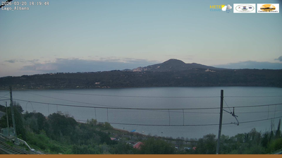 immagine della webcam nei dintorni di Ardea: webcam Castel Gandolfo