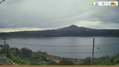 immagine della webcam nei dintorni di Roma Portuense: webcam Castel Gandolfo