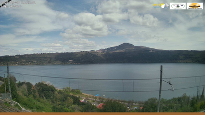 immagine della webcam nei dintorni di Roma Tiburtino: webcam Castel Gandolfo