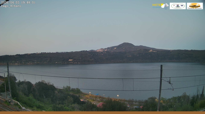 immagine della webcam nei dintorni di Roma Ardeatino: webcam Castel Gandolfo