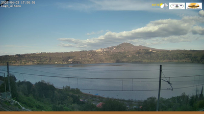 immagine della webcam nei dintorni di Roma Trieste: webcam Castel Gandolfo
