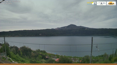 immagine della webcam nei dintorni di Roma Ludovisi: webcam Castel Gandolfo