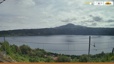 immagine della webcam nei dintorni di Artena: webcam Castel Gandolfo