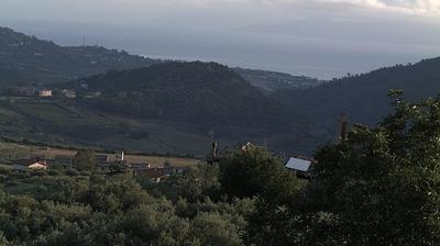 immagine della webcam nei dintorni di Taormina: webcam San Piero Patti
