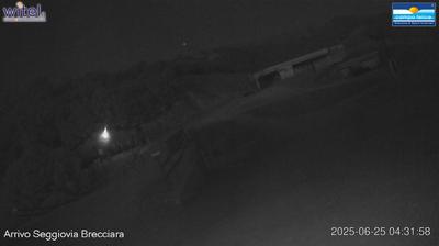 immagine della webcam nei dintorni di Campo Felice: webcam Rocca di Cambio