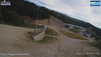 immagine della webcam nei dintorni di Lucoli: webcam Campo Felice