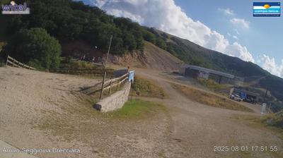 immagine della webcam nei dintorni di L'Aquila: webcam Rocca di Cambio
