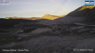 immagine della webcam nei dintorni di L'Aquila: webcam Rocca di Cambio