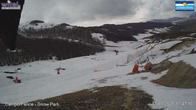 immagine della webcam nei dintorni di Ofena: webcam Rocca di Cambio