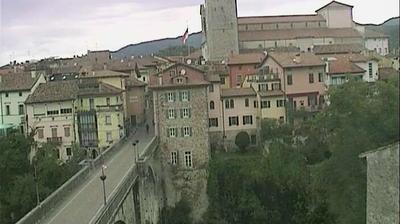 immagine della webcam nei dintorni di San Pietro al Natisone: webcam Cividale del Friuli