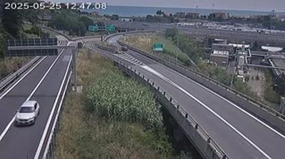 immagine della webcam nei dintorni di Borgo Marina: webcam Valleggia