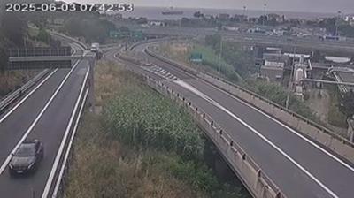 immagine della webcam nei dintorni di Albisola Superiore: webcam Valleggia
