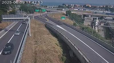 immagine della webcam nei dintorni di Albissola Marina: webcam Valleggia