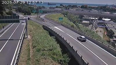 immagine della webcam nei dintorni di Pratozanino: webcam Valleggia