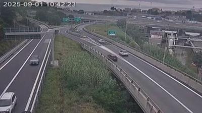 immagine della webcam nei dintorni di Savona: webcam Valleggia