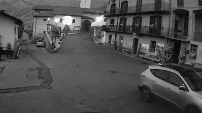 immagine della webcam nei dintorni di Angrogna: webcam Oncino