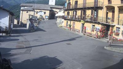 immagine della webcam nei dintorni di Bagnolo Piemonte: webcam Oncino
