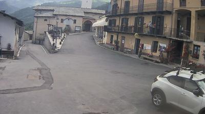 immagine della webcam nei dintorni di Crissolo Pian delle Regine: webcam Oncino