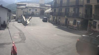 immagine della webcam nei dintorni di Acceglio: webcam Oncino