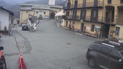 immagine della webcam nei dintorni di Pontechianale: webcam Oncino