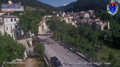 immagine della webcam nei dintorni di Civitella Roveto: webcam Bisegna
