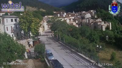 immagine della webcam nei dintorni di Ovindoli: webcam Bisegna