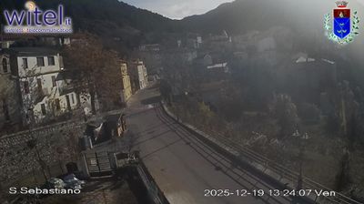 immagine della webcam nei dintorni di Civitella Roveto: webcam Bisegna