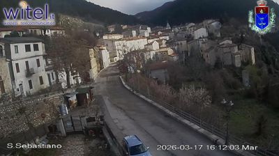 immagine della webcam nei dintorni di Castelliri: webcam Bisegna