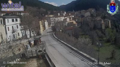 immagine della webcam nei dintorni di Isola del Liri: webcam Bisegna