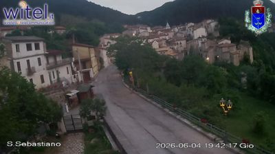 immagine della webcam nei dintorni di Ovindoli: webcam Bisegna