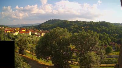 immagine della webcam nei dintorni di Chiusi della Verna: webcam Pratovecchio